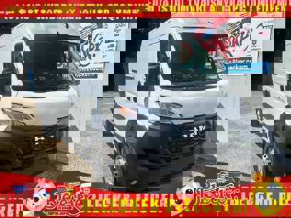 New 2025 RAM ProMaster 2500 w/ Convenience Group