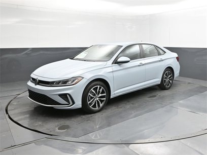 New 2025 Volkswagen Jetta SE