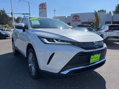Used 2022 Toyota Venza XLE