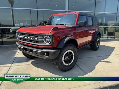 New 2024 Ford Bronco Black Diamond w/ Sasquatch Package