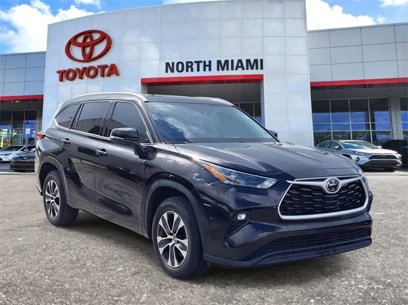 Used 2022 Toyota Highlander XLE