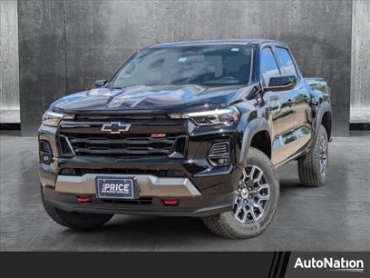 Used 2024 Chevrolet Colorado Z71 w/ Z71 Convenience Package 2