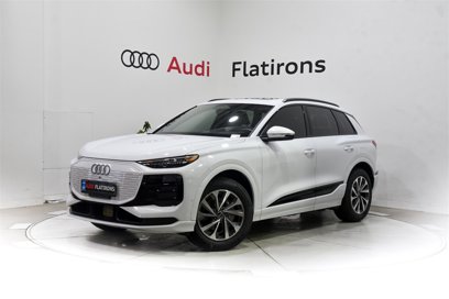 New 2025 Audi Q6 e-tron Premium Plus