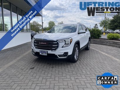Used 2024 GMC Terrain SLT