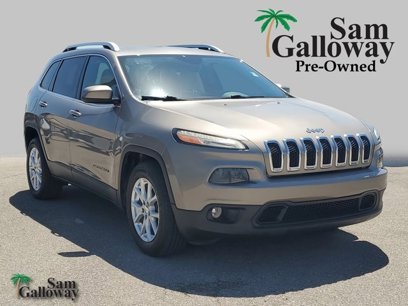 Used 2017 Jeep Cherokee Latitude w/ Trailer Tow Group