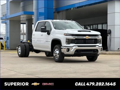 New 2025 Chevrolet Silverado 3500 LT w/ Convenience Package