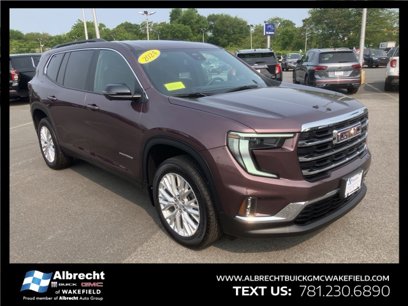 Used 2024 GMC Acadia Elevation w/ Luxury Package