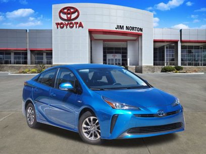 Used 2019 Toyota Prius XLE