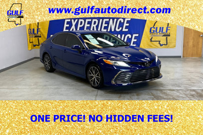 Used 2023 Toyota Camry XLE w/ Navigation Package