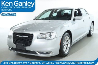 Used 2019 Chrysler 300 Touring L w/ Quick Order Package 22F