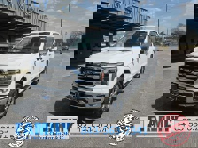 New 2025 Ford F150 Lariat w/ Bed Utility Package