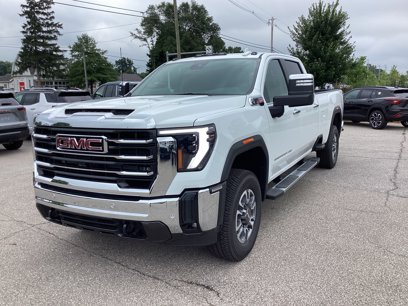 New 2025 GMC Sierra 3500 SLT w/ SLT Convenience Package