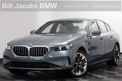 New 2025 BMW 530i xDrive w/ Premium Package