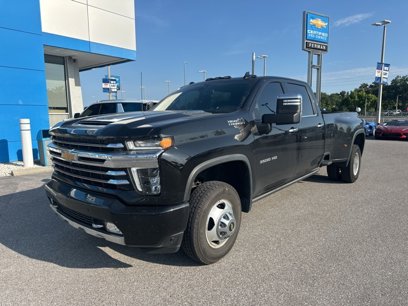 Used 2022 Chevrolet Silverado 3500 High Country w/ Safety Package II