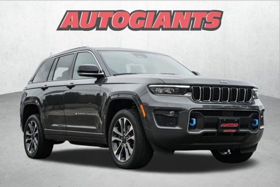 Used 2023 Jeep Grand Cherokee Overland w/ Luxury Tech Group IV