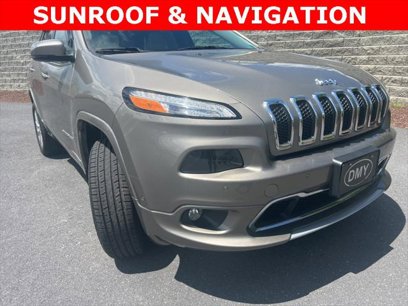 Used 2017 Jeep Cherokee Overland w/ Technology Group
