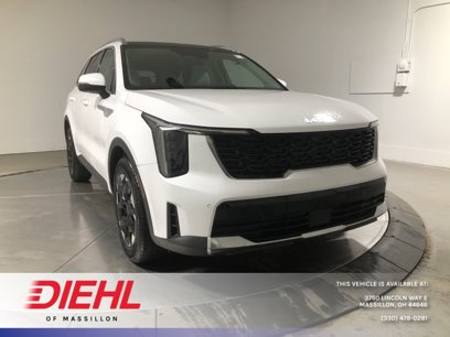 New 2025 Kia Sorento S w/ Panoramic Sunroof Package