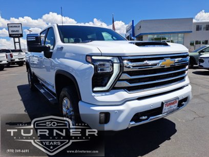 New 2025 Chevrolet Silverado 3500 High Country w/ Technology Package