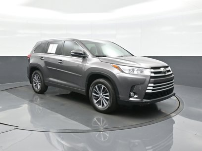 Used 2017 Toyota Highlander XLE