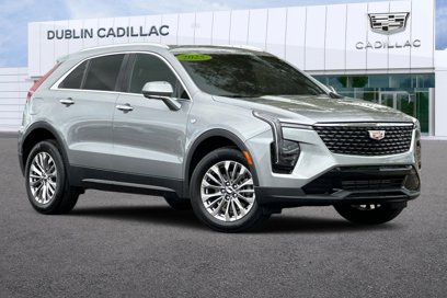Used 2025 Cadillac XT4 Premium Luxury w/ Cold Weather Package