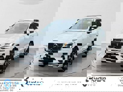 Certified 2022 Volvo XC60 T8 Inscription Expression w/ Climate Package