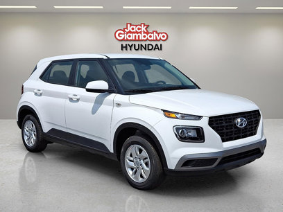 New 2025 Hyundai Venue SE