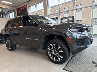 New 2024 Jeep Grand Cherokee Overland w/ Advanced Protech Group III