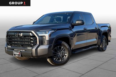 Used 2025 Toyota Tundra SR5