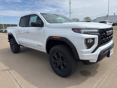 New 2025 GMC Canyon Elevation w/ Convenience Package