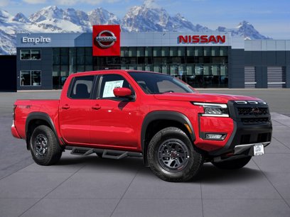 New 2025 Nissan Frontier PRO-4X w/ Pro Convenience Package