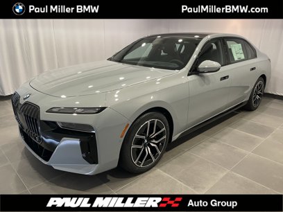 New 2025 BMW 760i xDrive w/ Executive Package