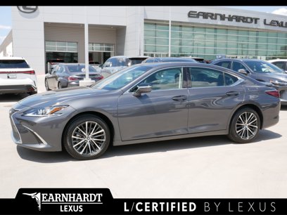 Used 2025 Lexus ES 300h w/ Premium Package