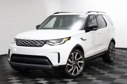 New 2025 Land Rover Discovery S