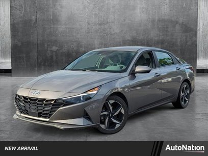 Certified 2023 Hyundai Elantra SEL w/ Convenience Package