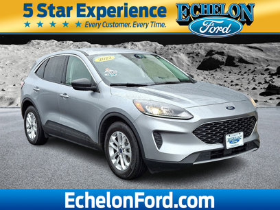 Certified 2022 Ford Escape SE w/ Convenience Package