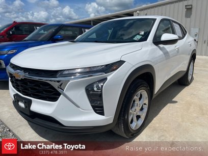 Used 2024 Chevrolet Trax LS w/ LS Convenience Package
