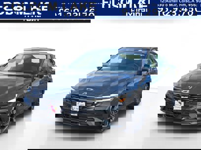 New 2025 Hyundai Elantra SEL