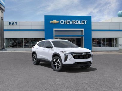 New 2025 Chevrolet Trax RS w/ Sunroof Package