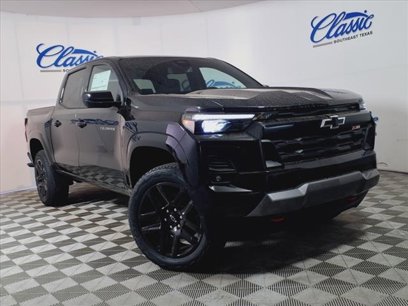 New 2025 Chevrolet Colorado Z71 w/ Z71 Convenience Package 2