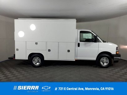 New 2025 Chevrolet Express 3500 w/ Power Convenience Package