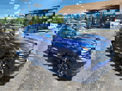 New 2025 Nissan Kicks SV
