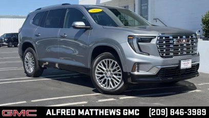 New 2025 GMC Acadia Denali w/ Super Cruise Package