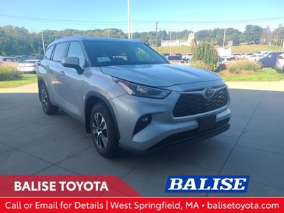 Used 2024 Toyota Highlander XLE
