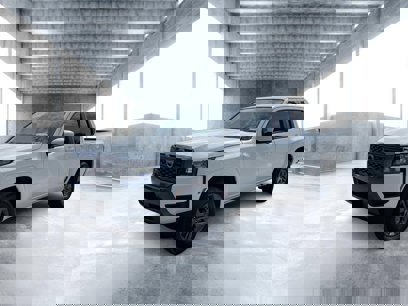 New 2025 Nissan Frontier SV