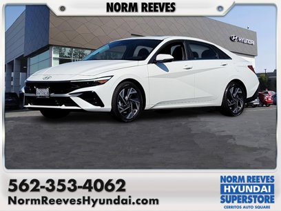 Certified 2025 Hyundai Elantra Limited w/ Cargo Package
