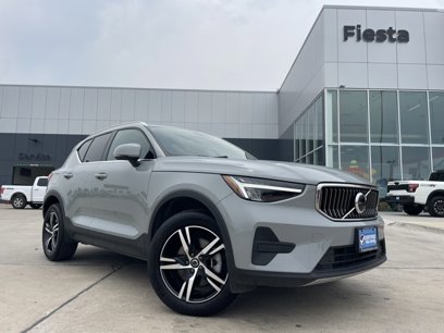 Used 2024 Volvo XC40 B5 Core