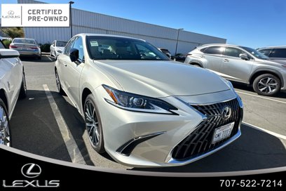 Used 2024 Lexus ES 300h w/ Premium Package