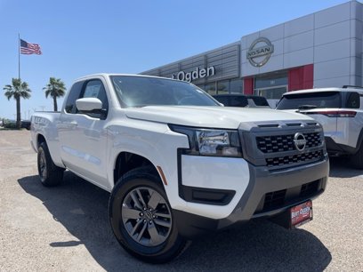 New 2025 Nissan Frontier SV