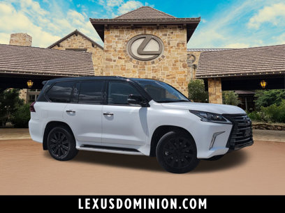 Used 2017 Lexus LX 570 4WD w/ Luxury Package