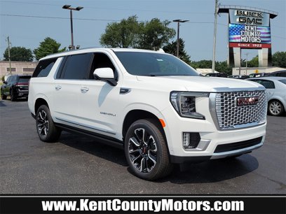 New 2024 GMC Yukon XL Denali w/ Advanced Technology Package